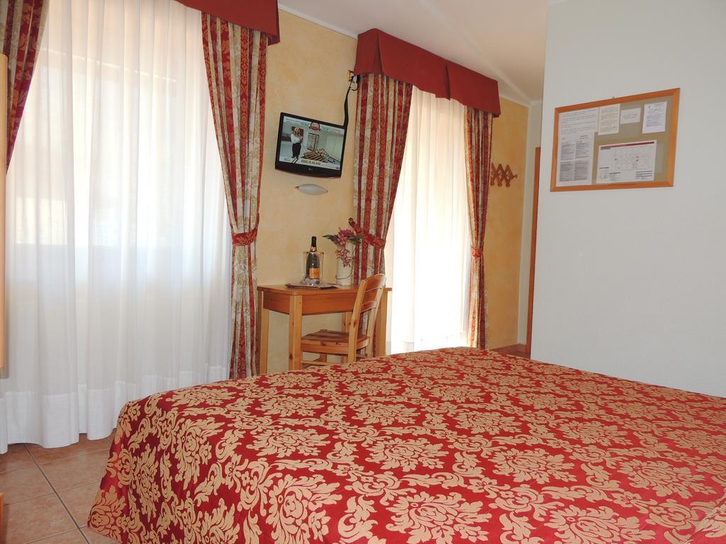 Albergo Eden Passo del Tonale Room photo