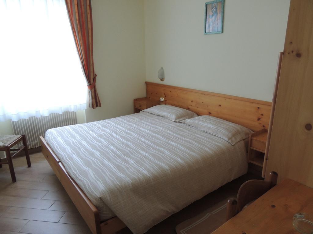 Albergo Eden Passo del Tonale Room photo