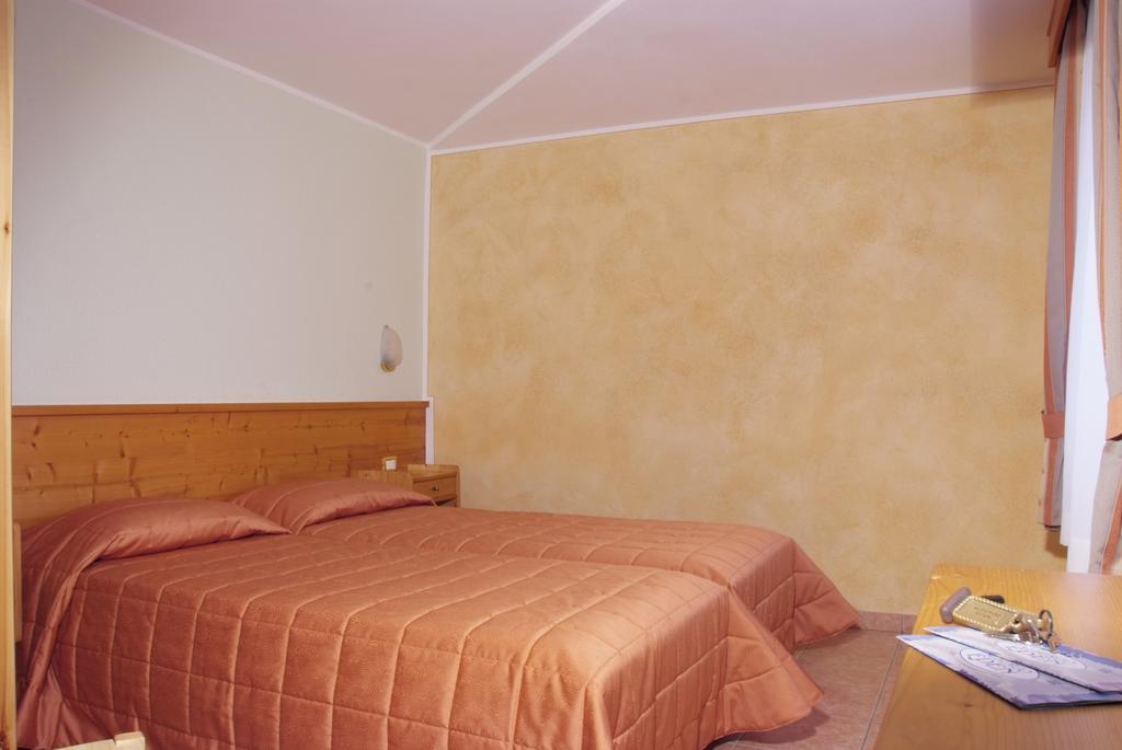 Albergo Eden Passo del Tonale Exterior photo